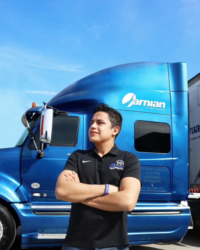 Servicio de comercialización Arnian Freight Logistics Texto alternativo: Actuamos como parte de su equipo, ofreciendo servicios de comercialización con el enfoque en costos, calidad y rapidez.